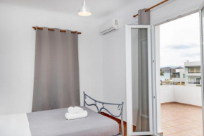 Depis apartments naxos